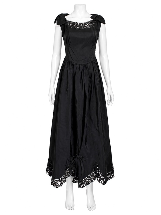 Vintage Dresses & Skirts - Vintage 40s Party Dress Black Taffeta with Scalloped Lace Hem Irving Detroit